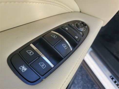 Used 2016 INFINITI QX60 Luxe w/ Deluxe Technology Package image 21