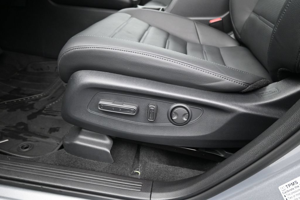 Used 2026 Honda CR-V EX-L image 24