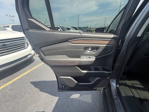 Used 2026 Honda Pilot Elite image 19
