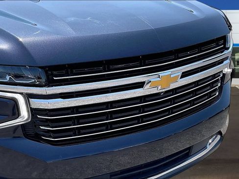 Used 2023 Chevrolet Tahoe LT w/ Luxury Package AWD/4WD image 33