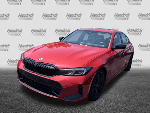 Used 2024 BMW 330i Sedan w/ M Sport Package RWD image 8