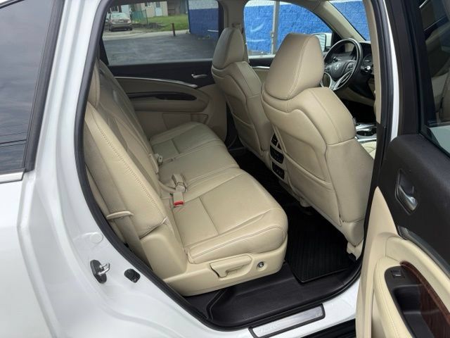 Used 2018 Acura MDX w/ Technology Package AWD/4WD image 25