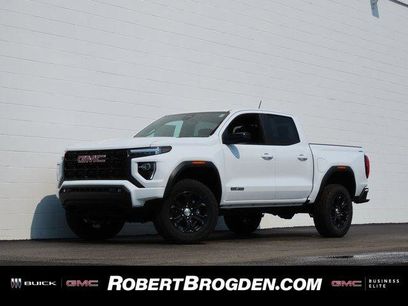 New 2024 GMC Canyon Elevation w/ Convenience Package