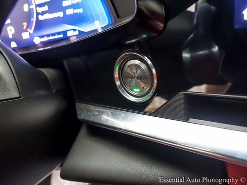 Used 2020 Chevrolet Corvette Stingray w/ 2LT Preferred Equipment Group image 13