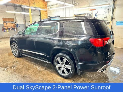 Used 2017 GMC Acadia Denali w/ Technology Package AWD/4WD image 5