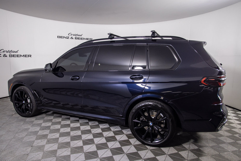 Used 2023 BMW X7 xDrive40i w/ M Sport Package AWD/4WD image 11