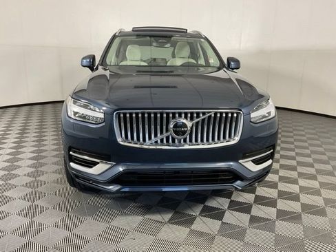 Certified 2025 Volvo XC90 T8 Plus w/ Protection Package Premier AWD/4WD image 2