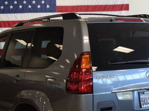 Used 2006 Lexus GX 470 AWD/4WD image 32