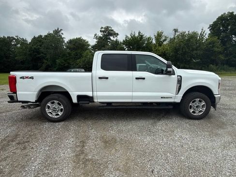 Used 2026 Ford F250 XLT AWD/4WD image 7