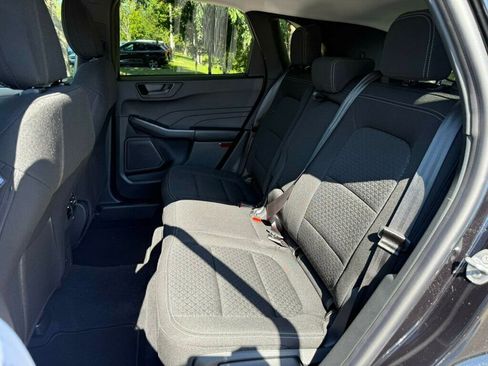 Used 2025 Ford Escape Active w/ Tech Pack #1 image 9