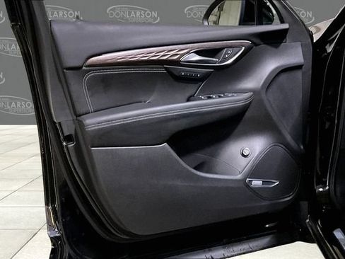 Used 2023 Buick Envision Avenir AWD/4WD image 11