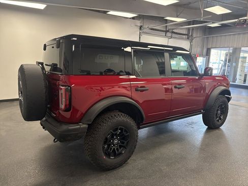 New 2026 Ford Bronco Badlands image 12