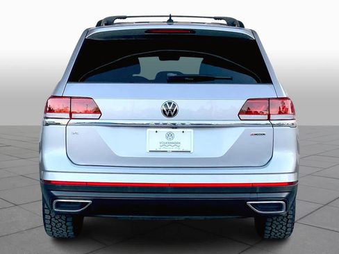 Used 2022 Volkswagen Atlas SE image 4