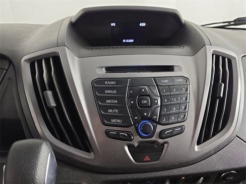 Used 2019 Ford Transit 150 XLT image 13