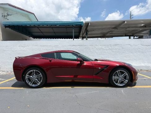 Used 2016 Chevrolet Corvette Stingray Coupe RWD image 7