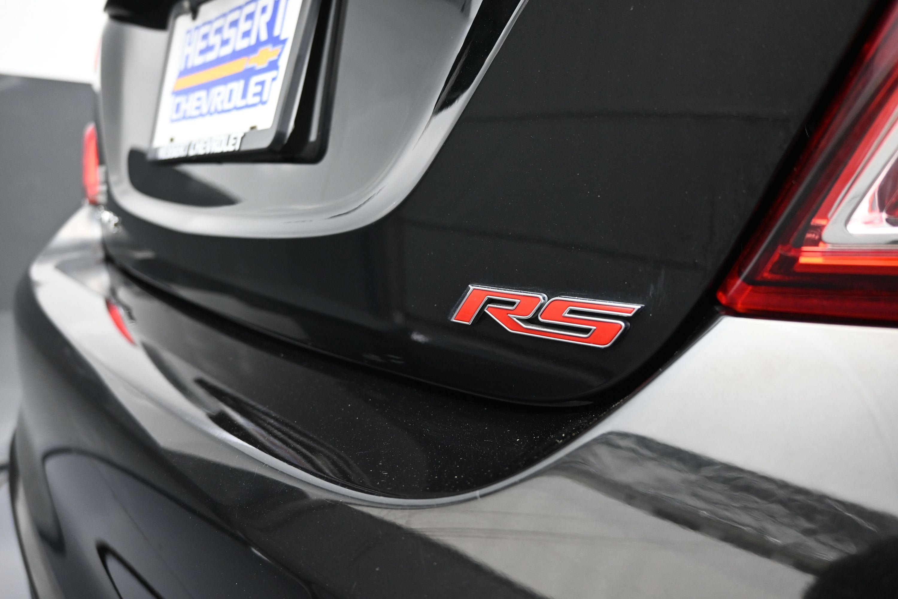 Used 2020 Chevrolet Sonic LT FWD image 35