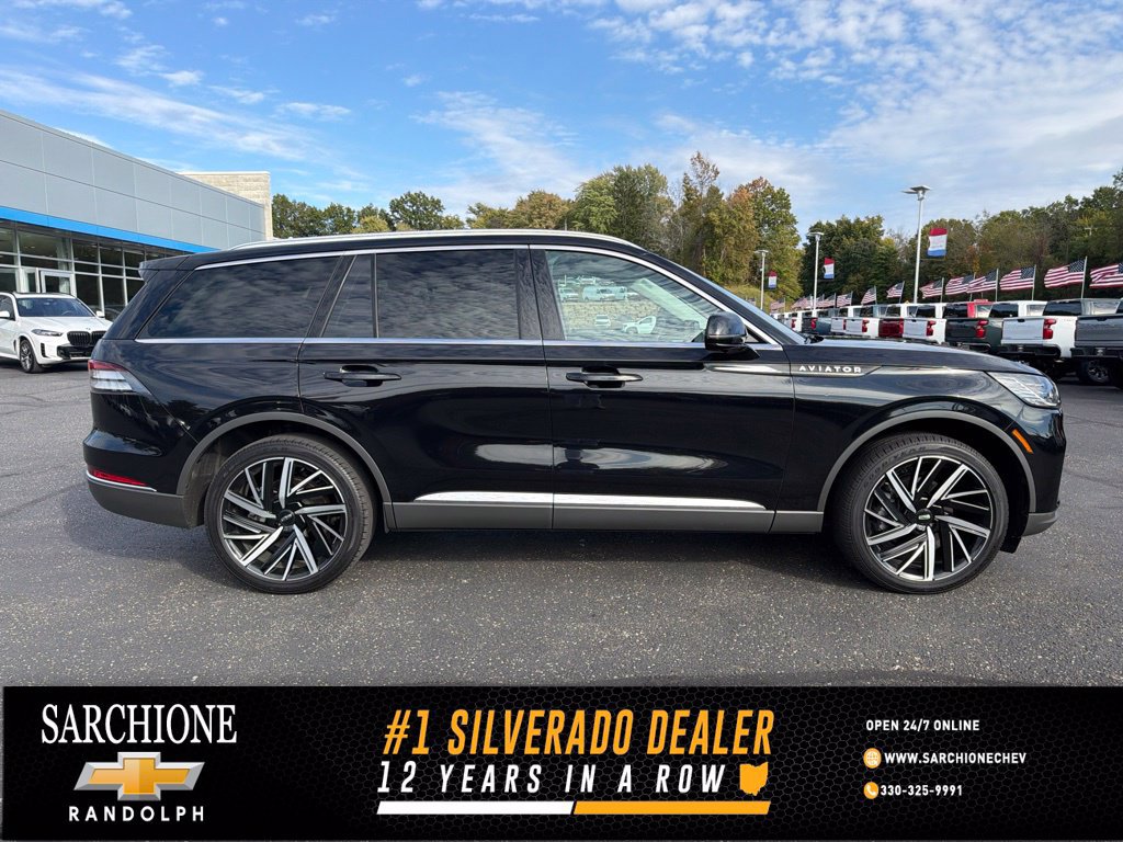 Used 2026 Lincoln Aviator Reserve AWD/4WD image 1