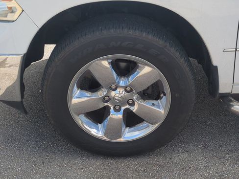 Used 2018 RAM 1500 Big Horn RWD image 12