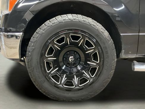 Used 2014 Ford F150 XLT w/ Equipment Group 302A Luxury AWD/4WD image 31