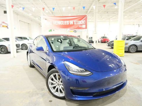 Used 2019 Tesla Model 3 Performance AWD/4WD image 2