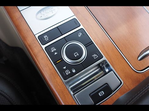 Used 2019 Land Rover Range Rover Supercharged image 30