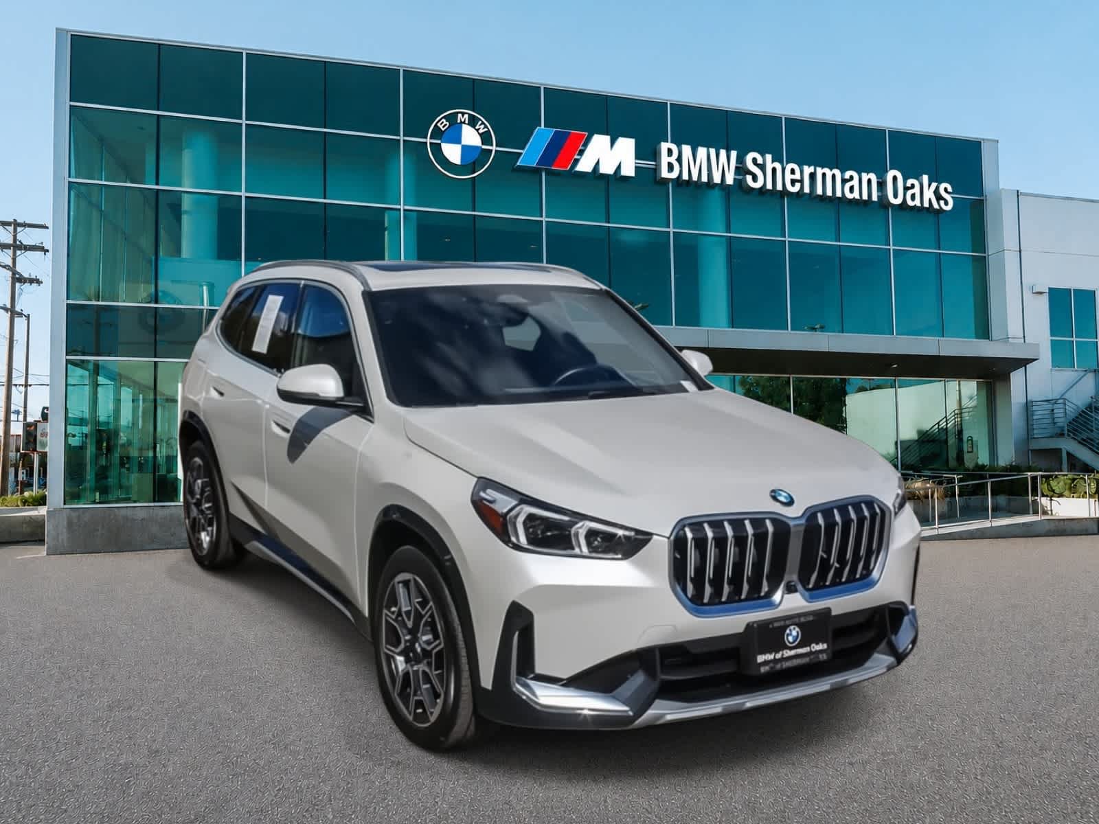Used 2026 BMW X1 xDrive28i AWD/4WD image 6