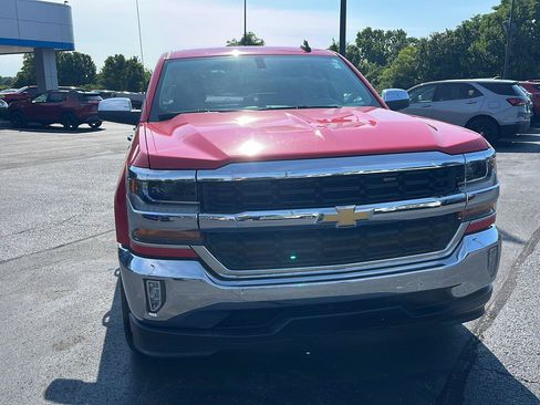 Used 2018 Chevrolet Silverado 1500 LT w/ All Star Edition RWD image 8
