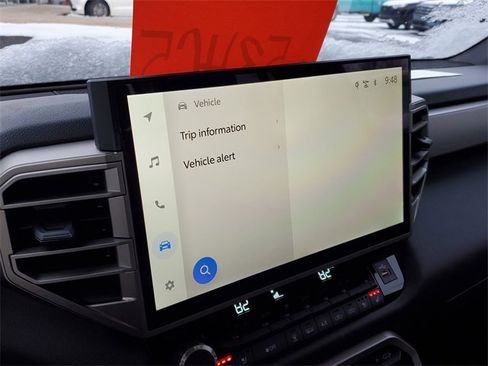 Used 2025 Toyota Tundra Limited image 32