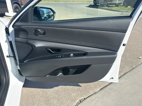 New 2026 Hyundai Elantra Sport image 25