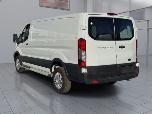 Used 2025 Ford Transit 250 Low Roof w/ Exterior Upgrade Package RWD image 4
