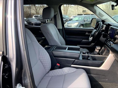 Used 2024 Toyota Tundra SR5 AWD/4WD image 9