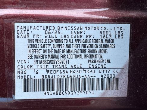 Used 2025 Nissan Sentra SV FWD image 34