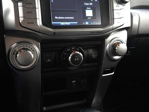 Used 2018 Toyota 4Runner SR5 image 21