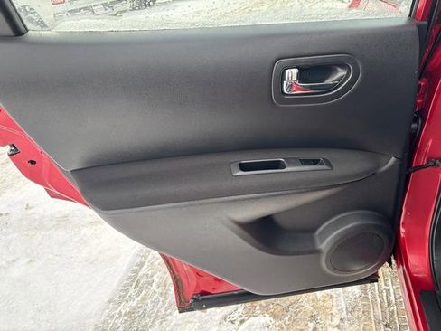 Used 2013 Nissan Rogue S image 12