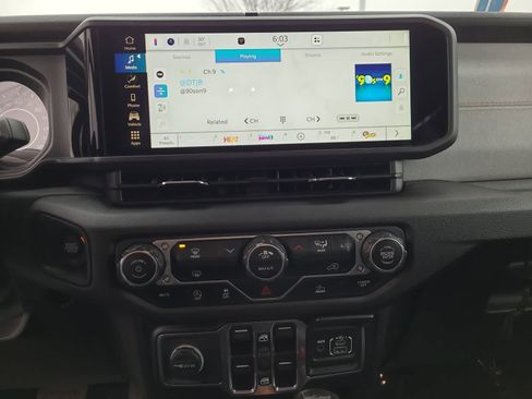 Used 2024 Jeep Wrangler Sport image 24