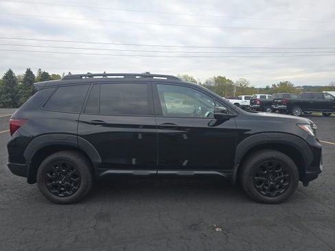 Used 2022 Honda Passport TrailSport image 8