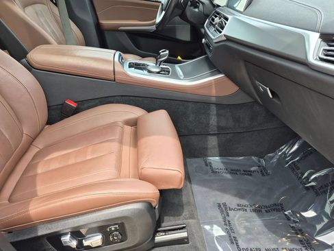 Used 2022 BMW X5 xDrive40i AWD/4WD image 17