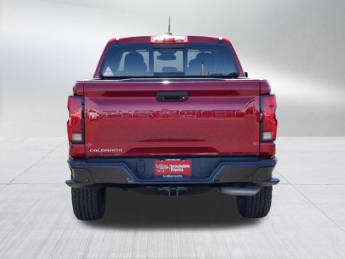 Used 2024 Chevrolet Colorado Z71 w/ Z71 Convenience Package 2 AWD/4WD image 6