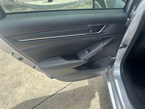 Used 2022 Honda Accord Sport Special Edition image 30