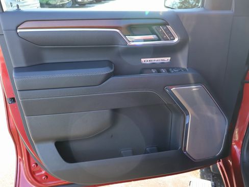 Certified 2024 GMC Sierra 1500 Denali image 12