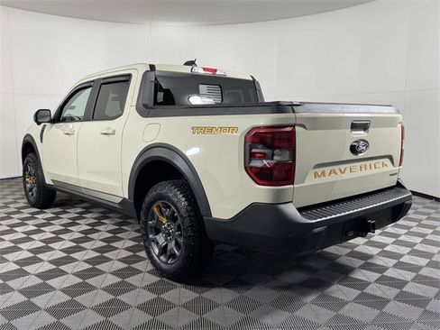 Used 2025 Ford Maverick Tremor image 10