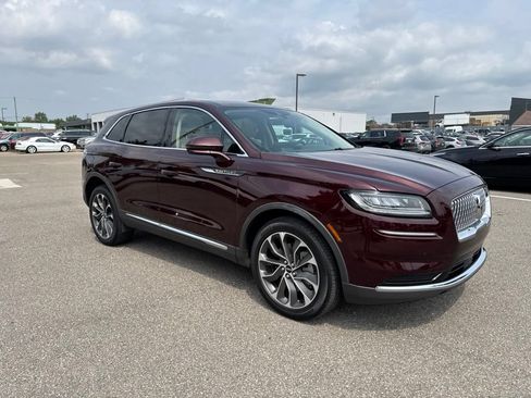 Used 2023 Lincoln Nautilus Reserve AWD/4WD image 7