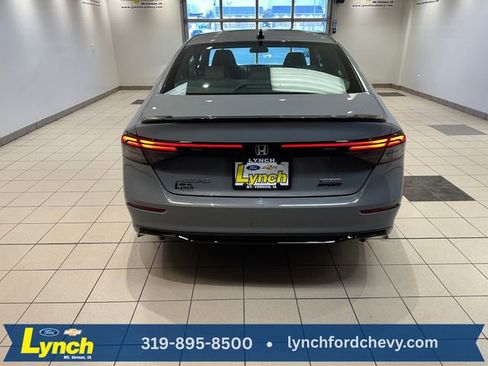 Used 2025 Honda Accord Sport image 23