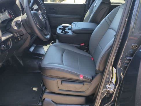 New 2026 RAM 3500 Tradesman AWD/4WD image 17