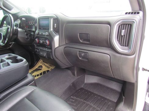Used 2022 Chevrolet Silverado 3500 LT w/ Convenience Package AWD/4WD image 12