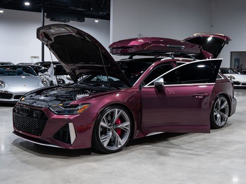 Used 2022 Audi RS 6 AWD/4WD image 39