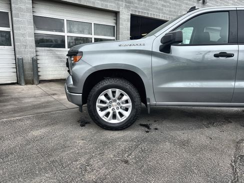 New 2026 Chevrolet Silverado 1500 Custom AWD/4WD image 17