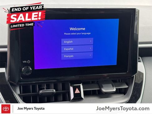 Used 2025 Toyota Corolla SE image 14