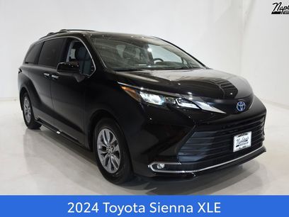 Used 2024 Toyota Sienna XLE