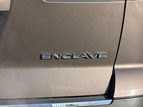 Used 2012 Buick Enclave Convenience FWD image 26